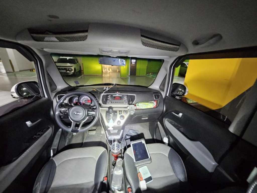 KIA Ray - Vista 4