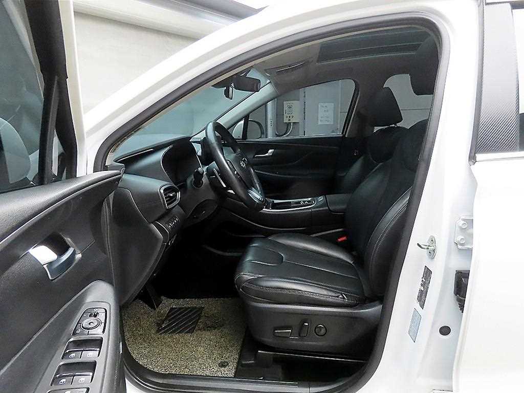 HYUNDAI Santa Fe - Vista 5