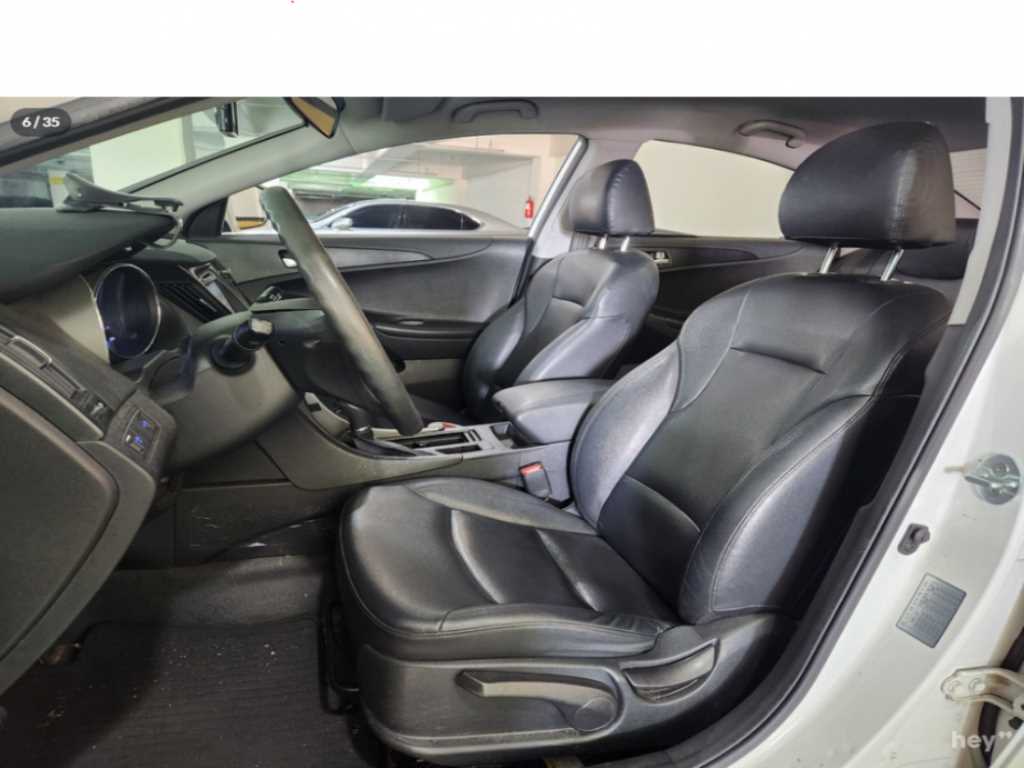 HYUNDAI Sonata - Vista 5
