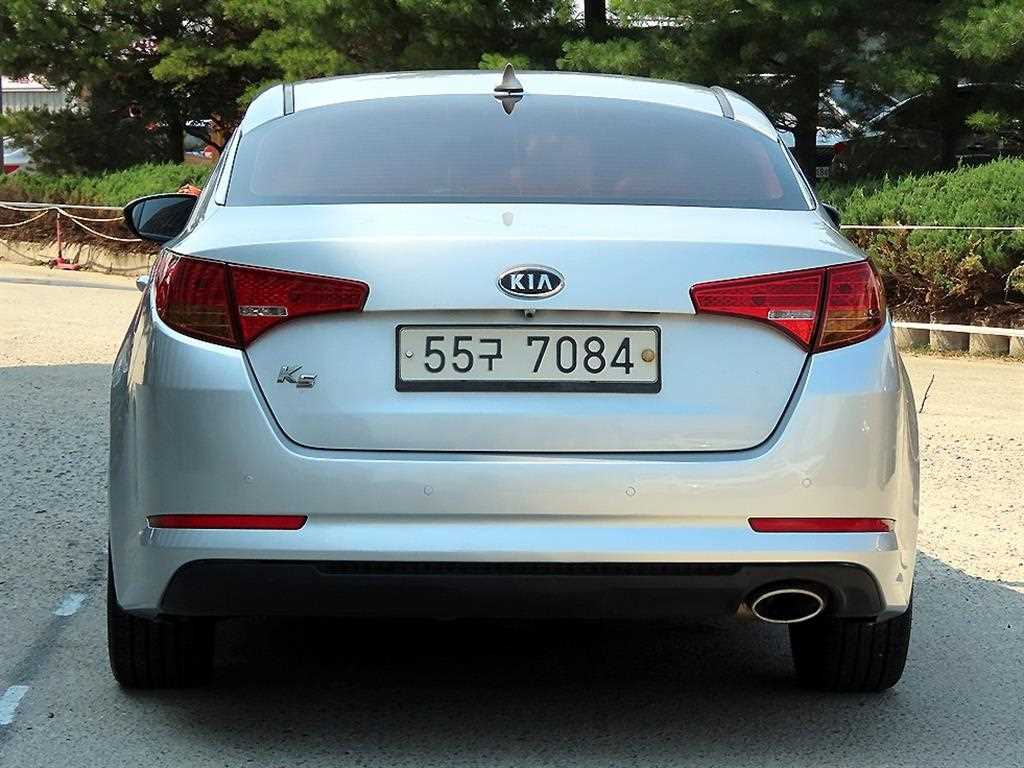 KIA K5 - Vista 4