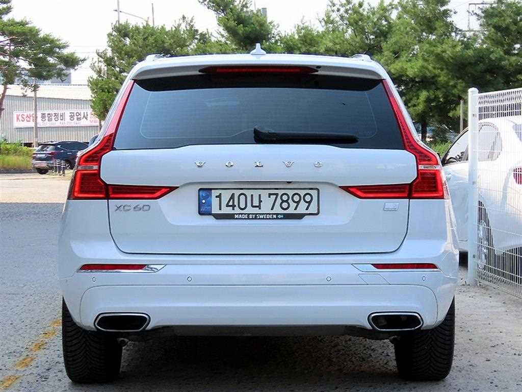 Volvo XC60 - Vista 4