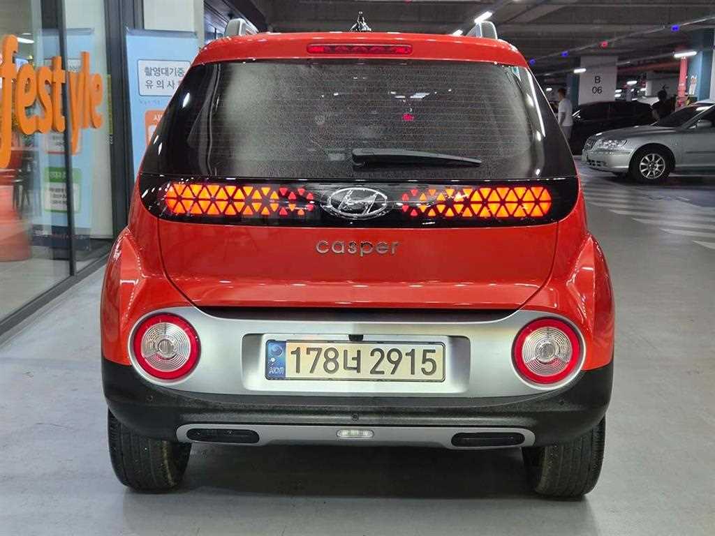HYUNDAI Casper - Vista 5