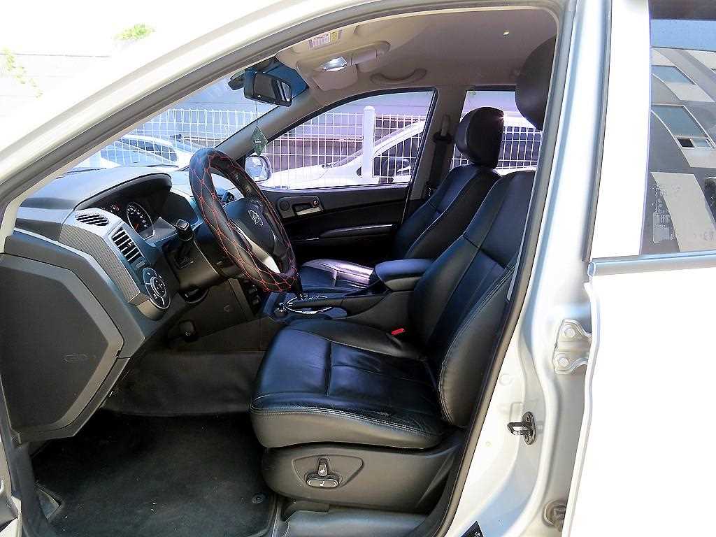 Ssangyong Korando - Vista 5