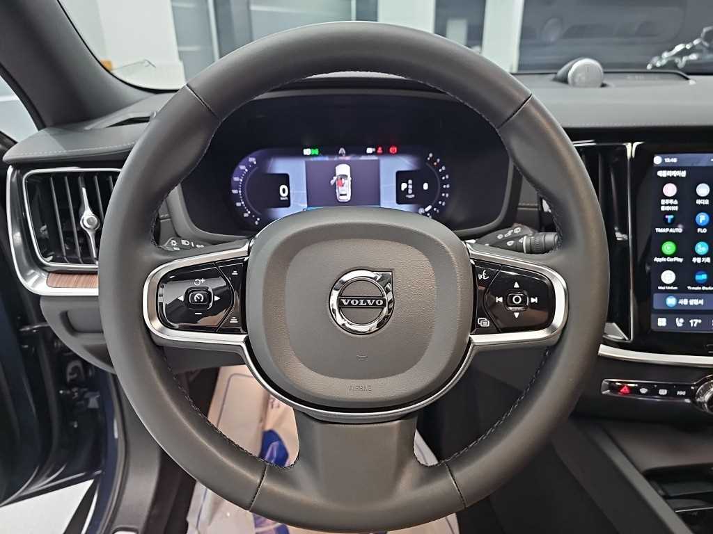 Volvo V60 2.0 B5 AWD 10