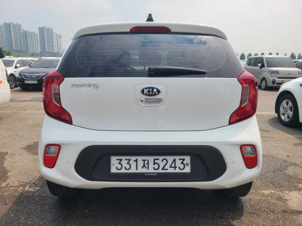 KIA Morning - Vista 5