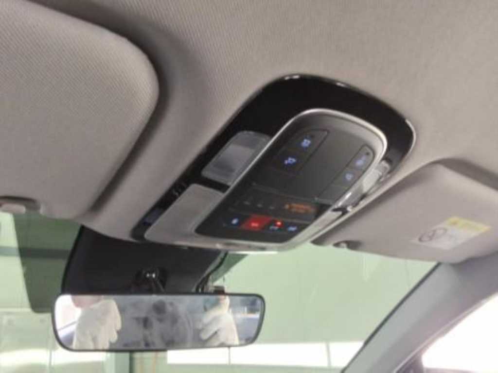 HYUNDAI Santa Fe - Vista 4