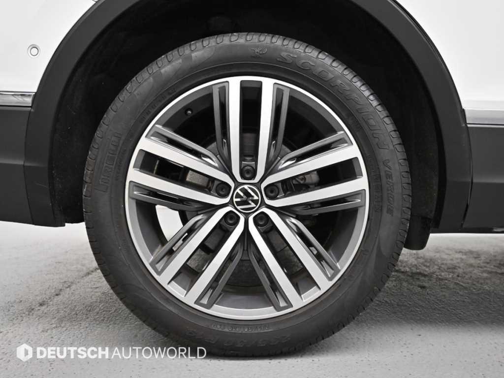 Volkswagen Tiguan - Vista 5