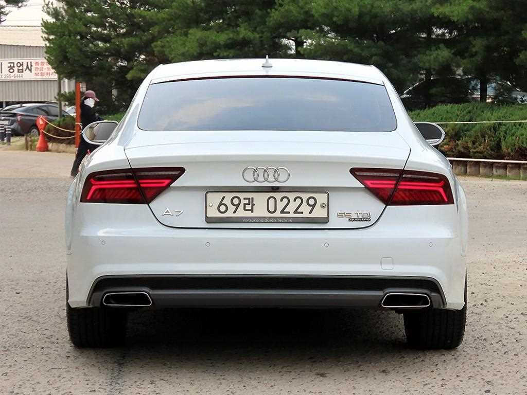 Audi A7 - Vista 4