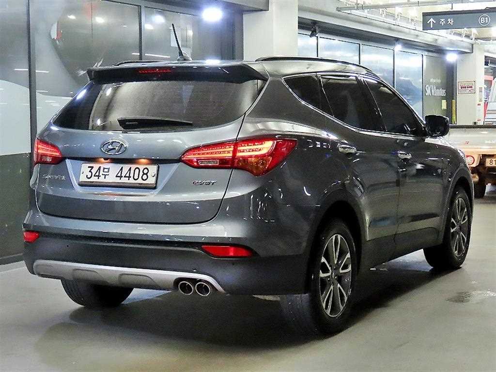 HYUNDAI Santa Fe - Vista 4