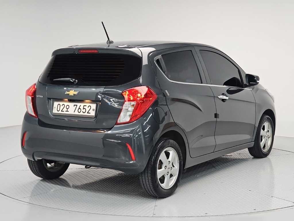 Chevrolet Spark - Vista 4