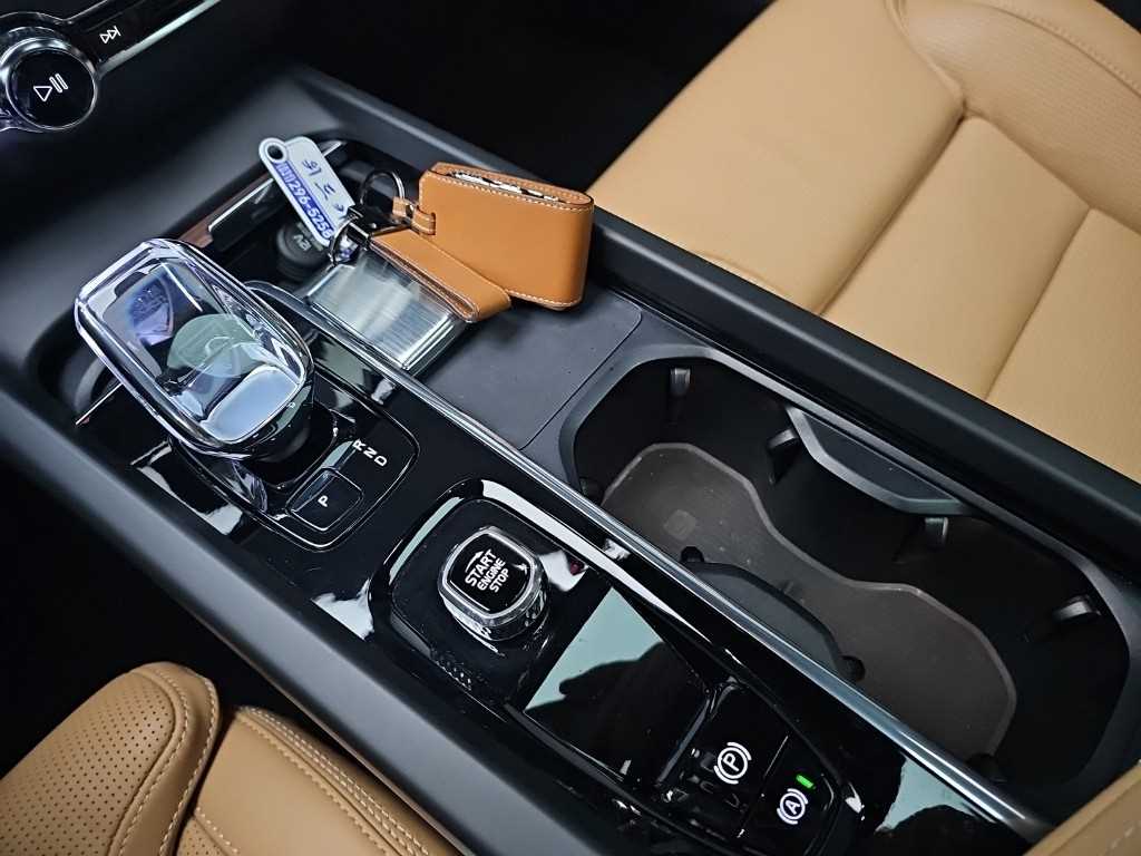 Volvo V60 2.0 B5 AWD 9