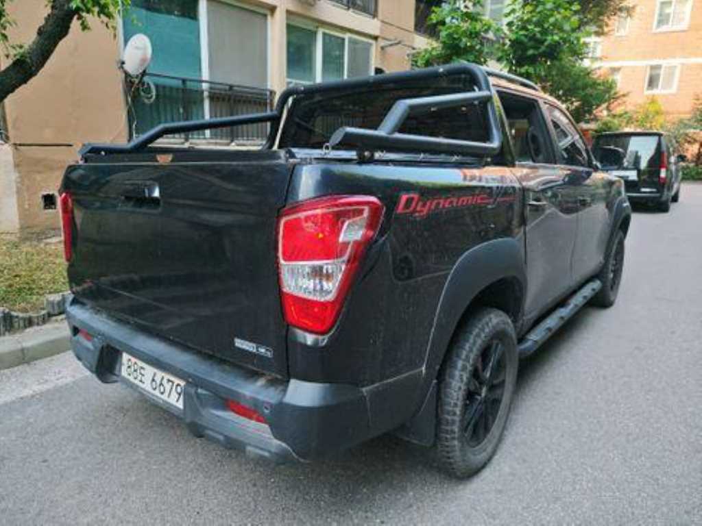 Ssangyong Rexton - Vista 4