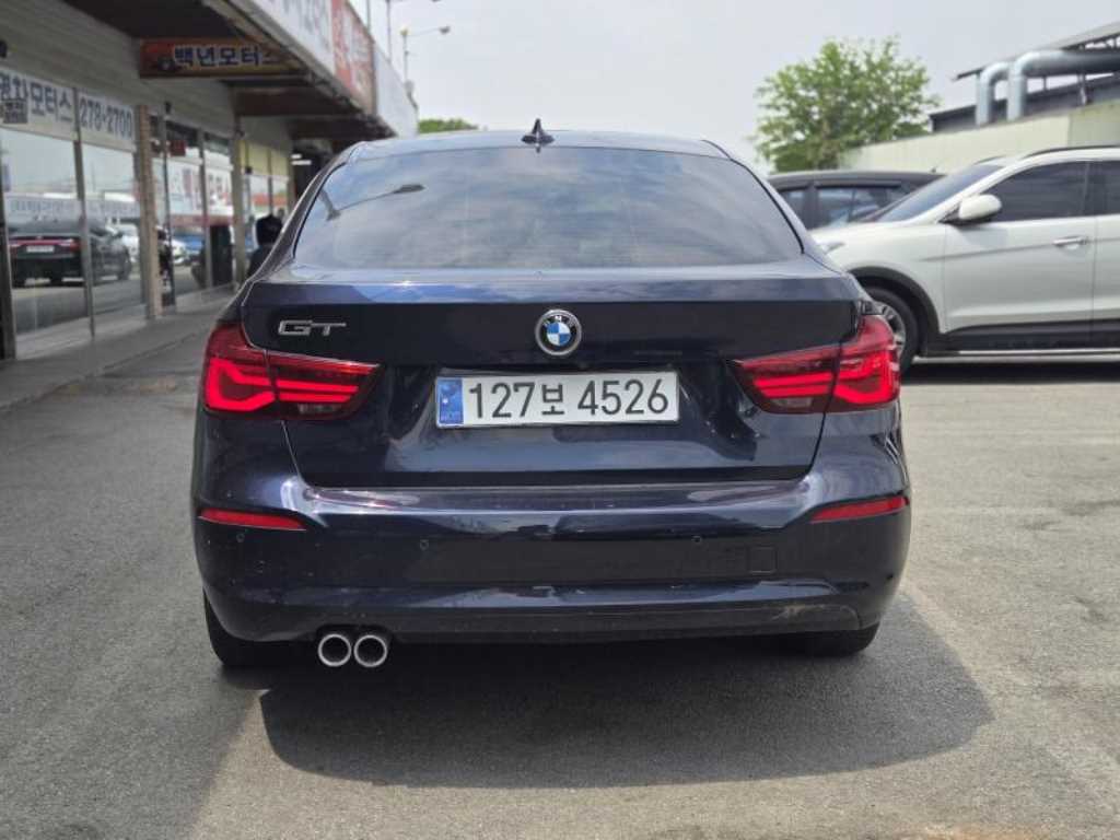 BMW Gran Turismo - Vista 4