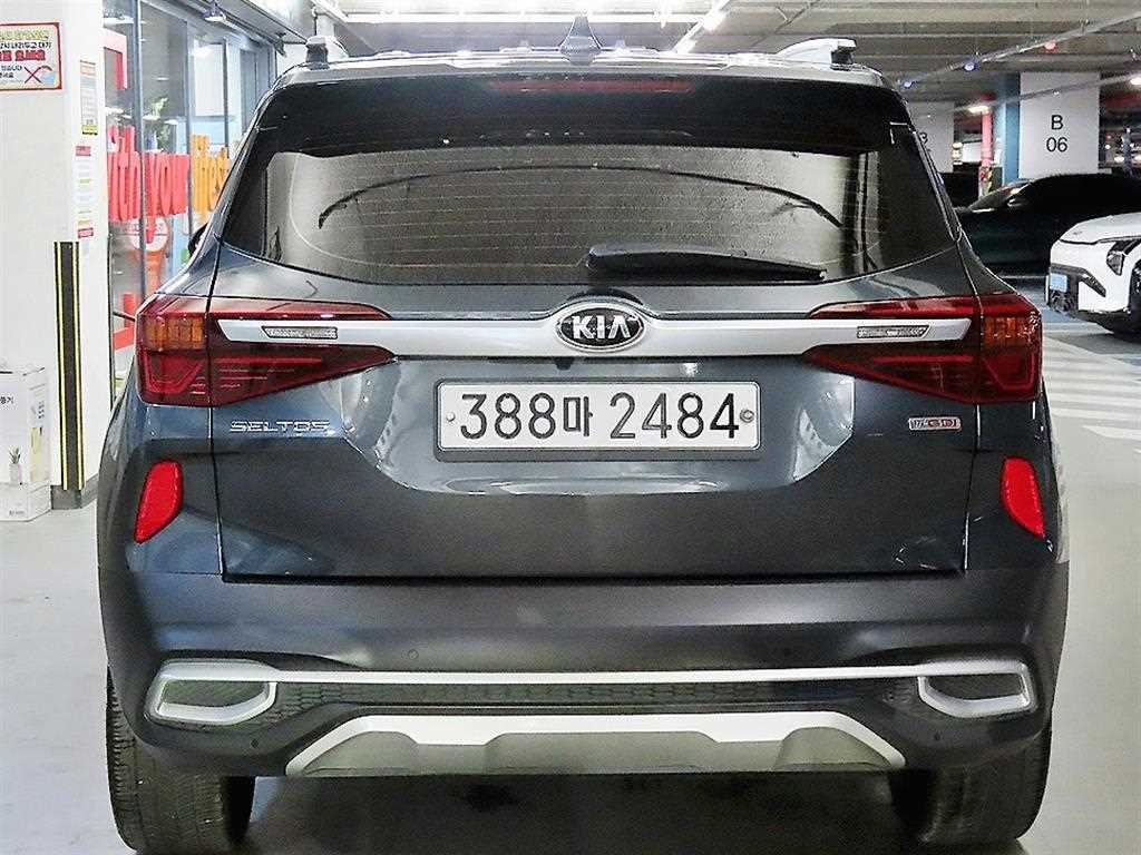 KIA Seltos - Vista 5