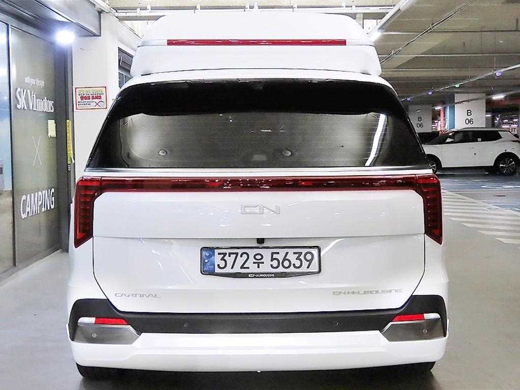 KIA Carnival - Vista 5