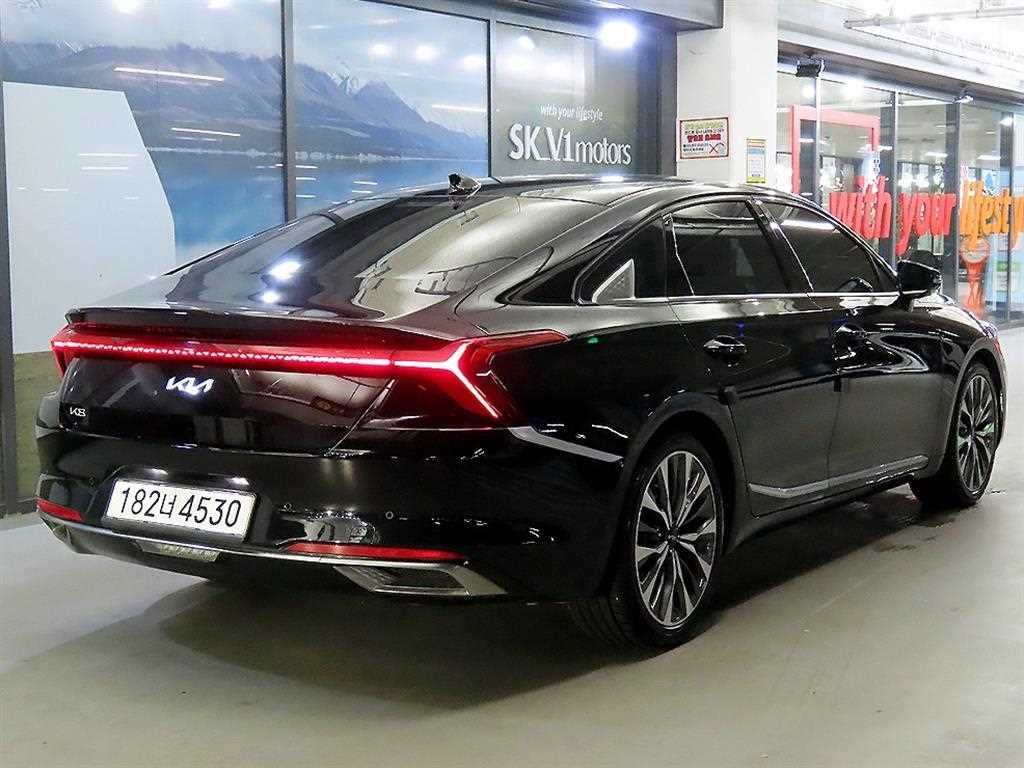 KIA K8 - Vista 4