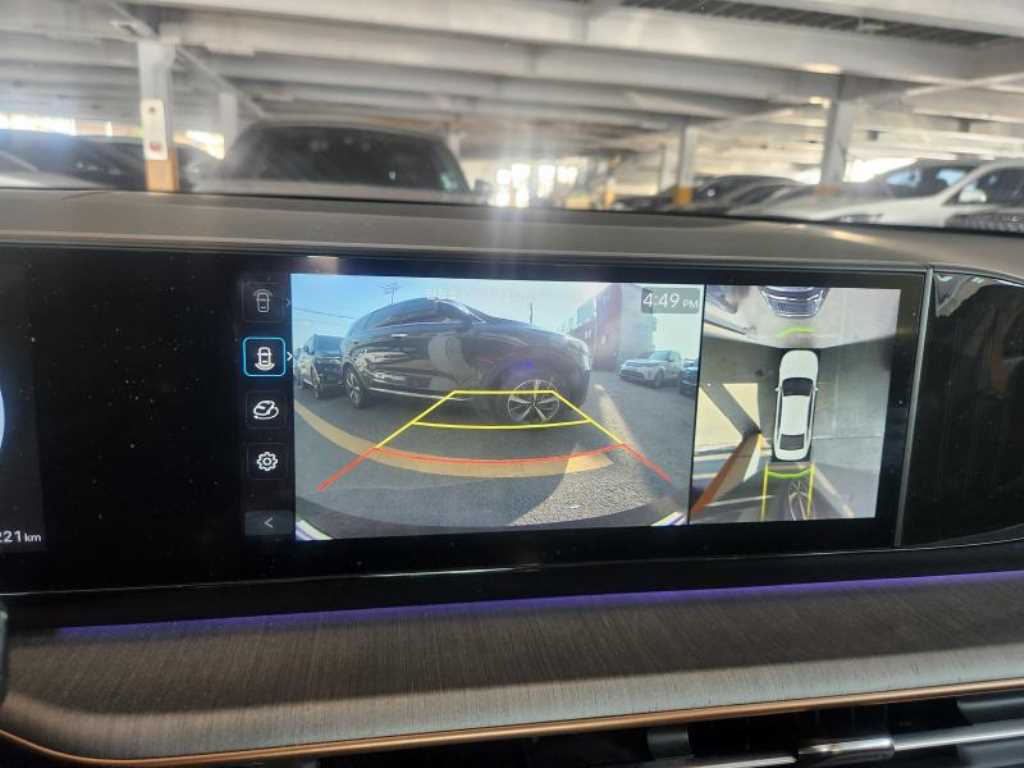 HYUNDAI Grandeur - Vista 5