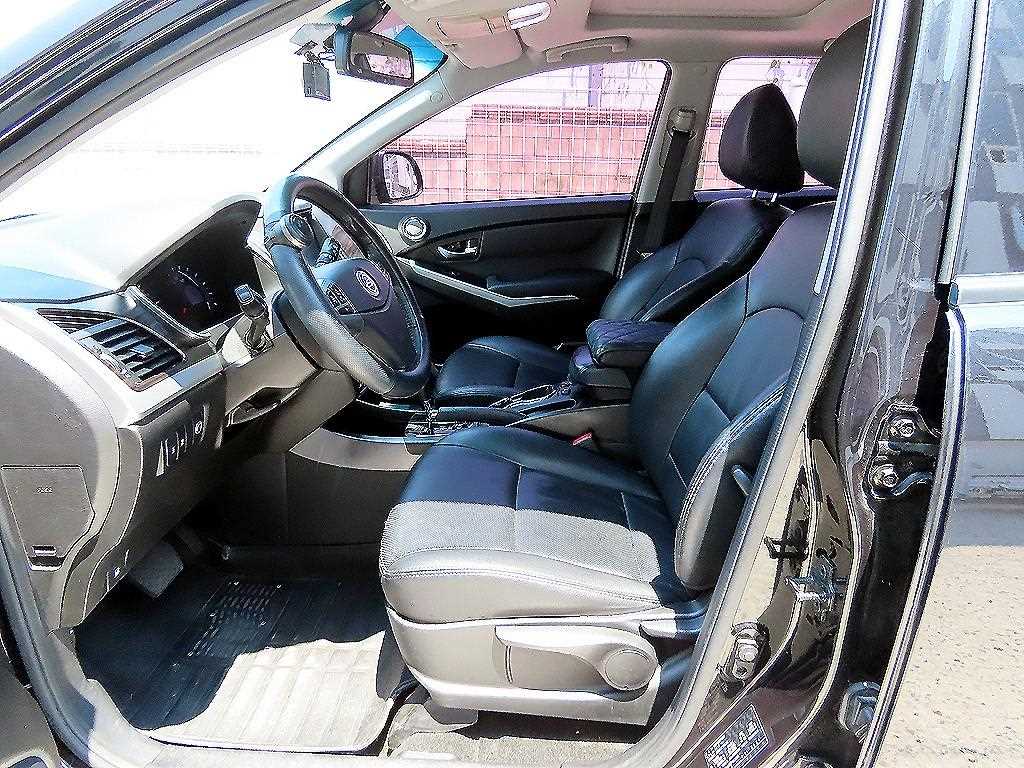 Ssangyong Korando - Vista 5