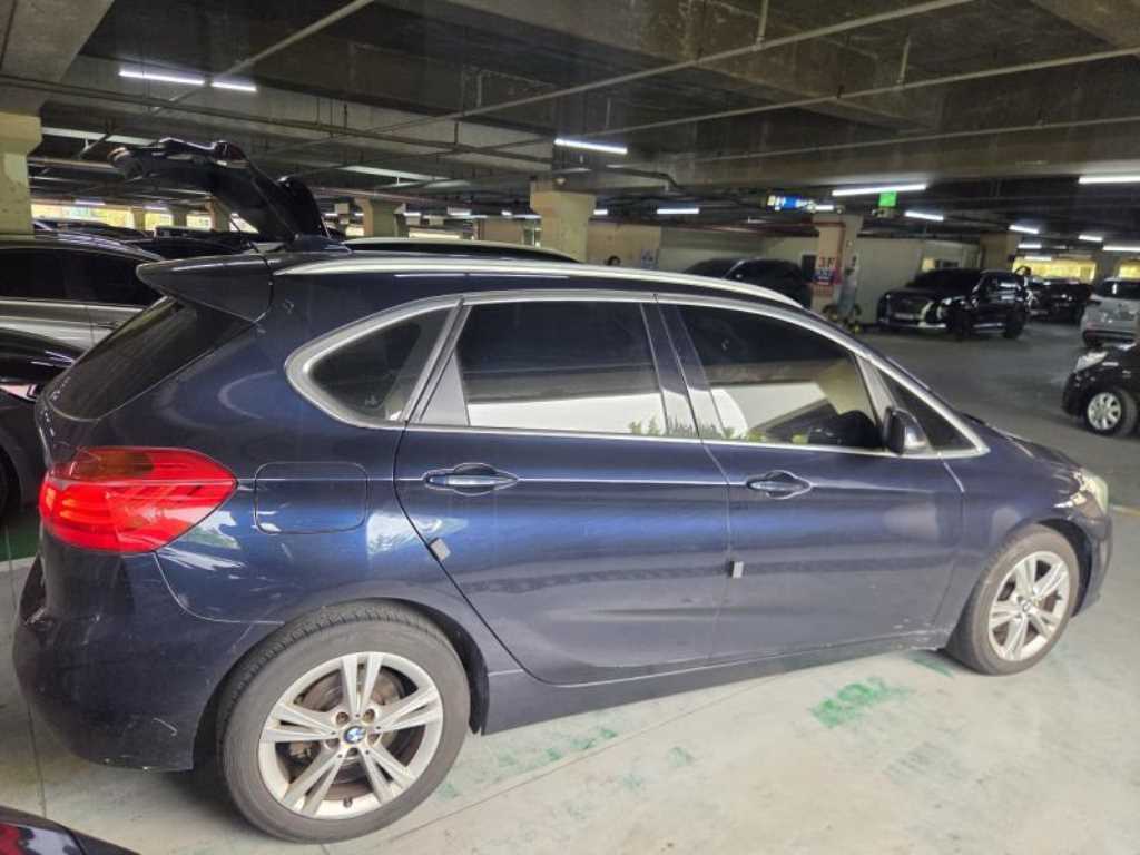BMW 2 series - Vista 4