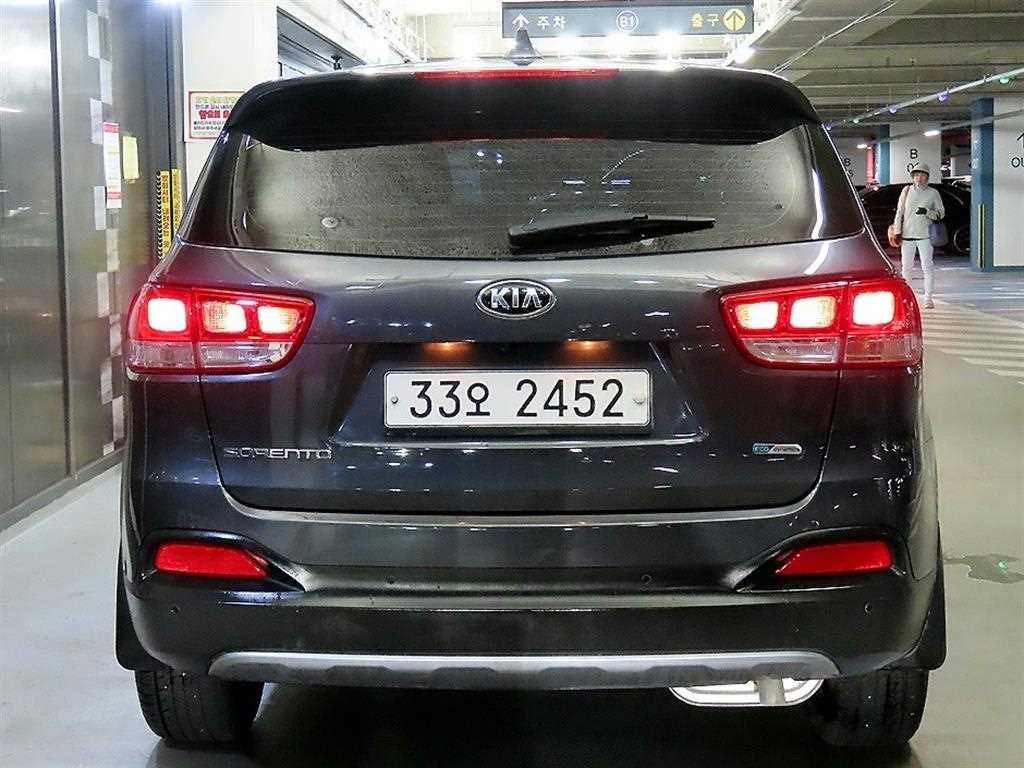 KIA Sorento - Vista 5