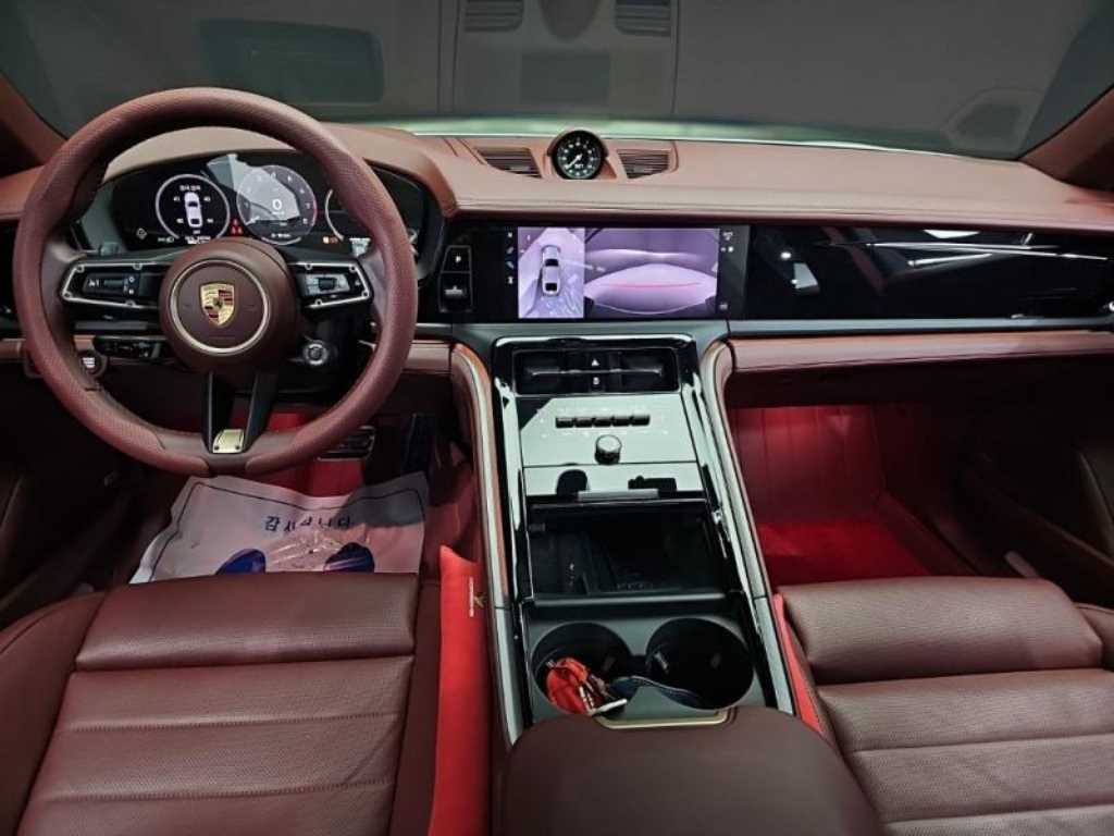 Porsche Panamera - Vista 5