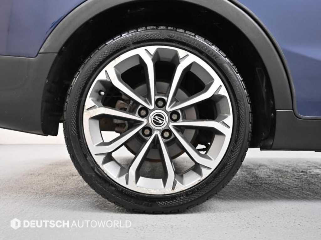Ssangyong Tivoli - Vista 5