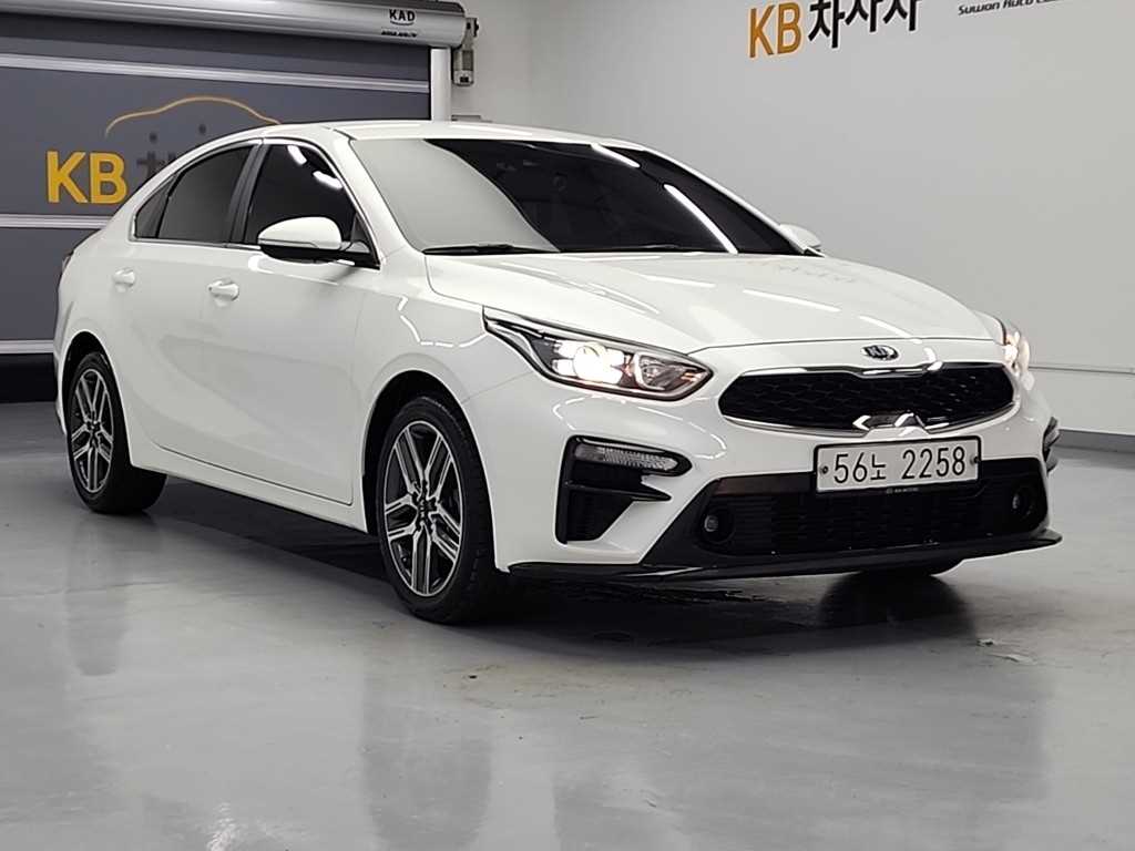 KIA K3 - Vista 4