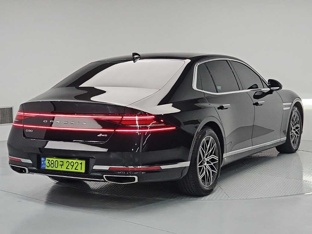 Genesis G90 - Vista 4