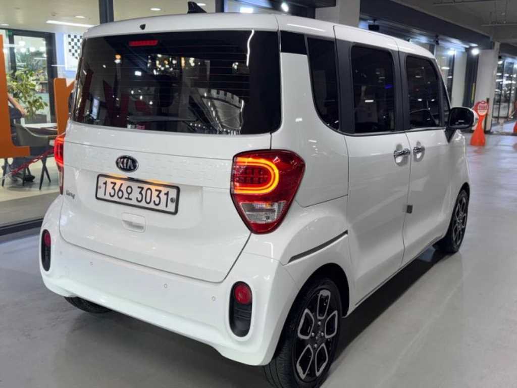 KIA Ray - Vista 4