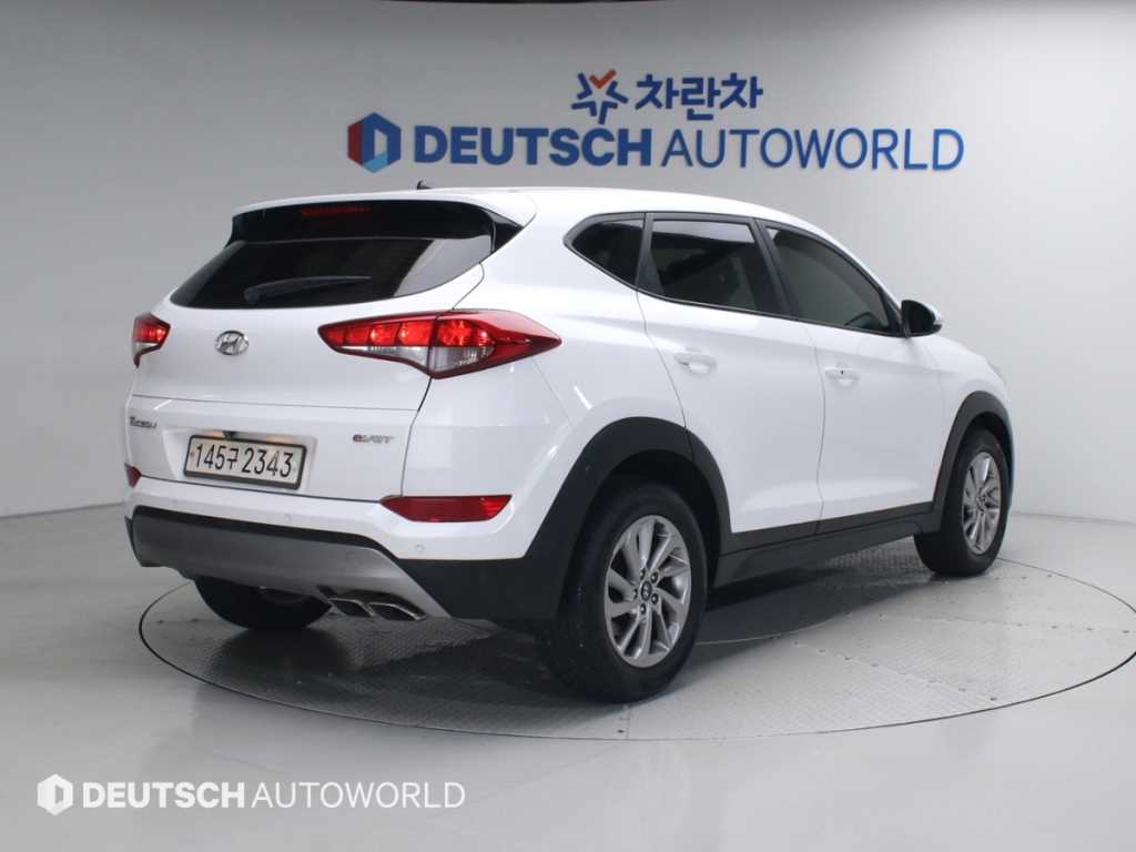 현대 투싼 디젤 2.0 2WD 스타일 스페셜 사진 2/20
