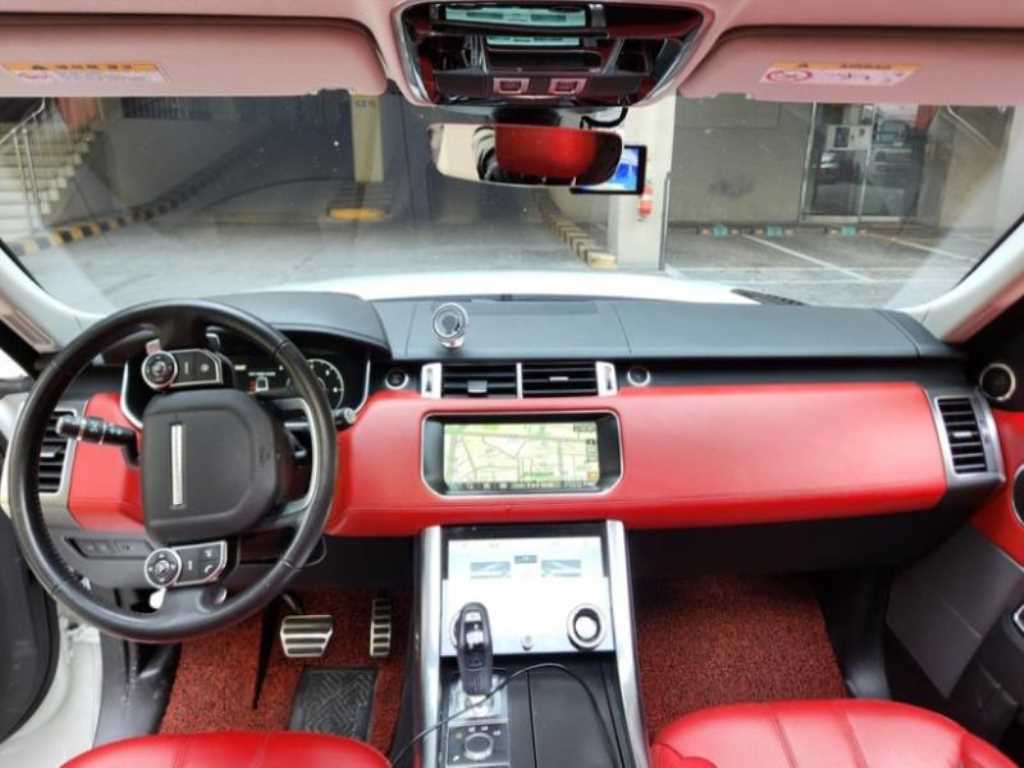 Land Rover Range Rover Sports - Vista 5