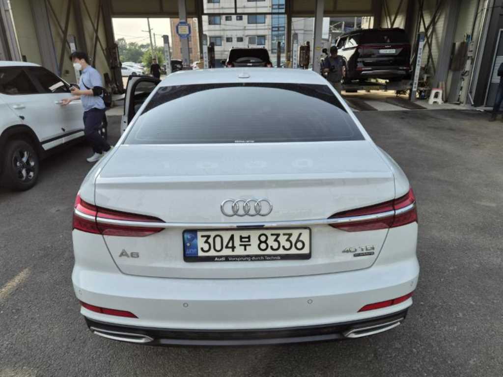 Audi A6 - Vista 4