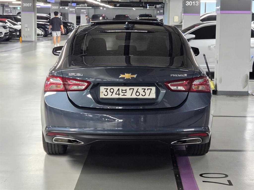 Chevrolet Malibu - Vista 4