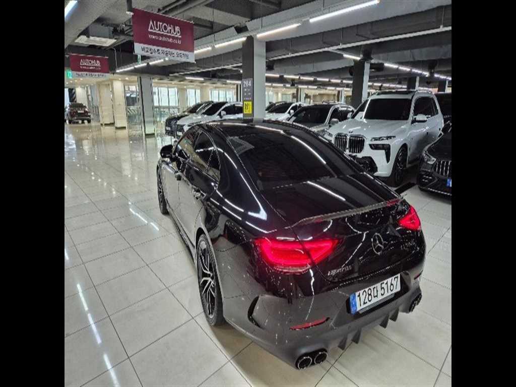 Mercedes Benz CLS Class - Vista 5