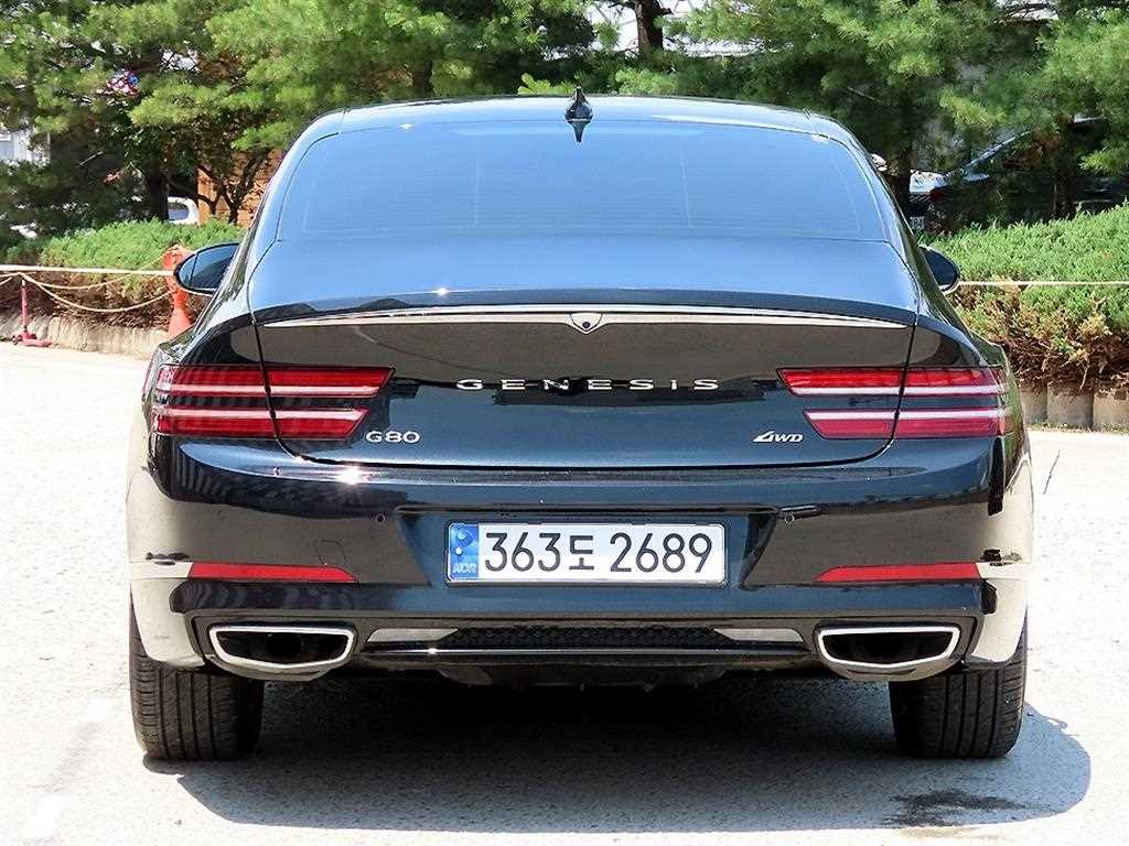 Genesis G80 - Vista 4