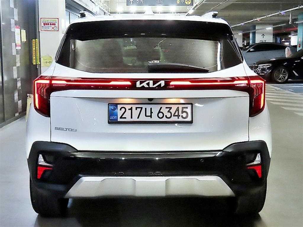 KIA Seltos - Vista 5