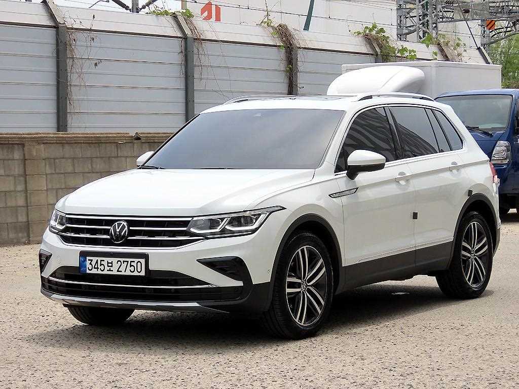 폭스바겐 티구안 2.0 TDI 프레스티지 사진 2/20