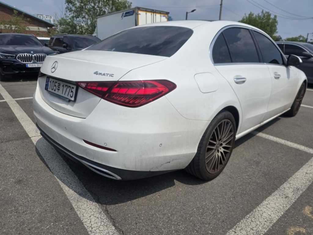 Mercedes Benz C Class - Vista 5