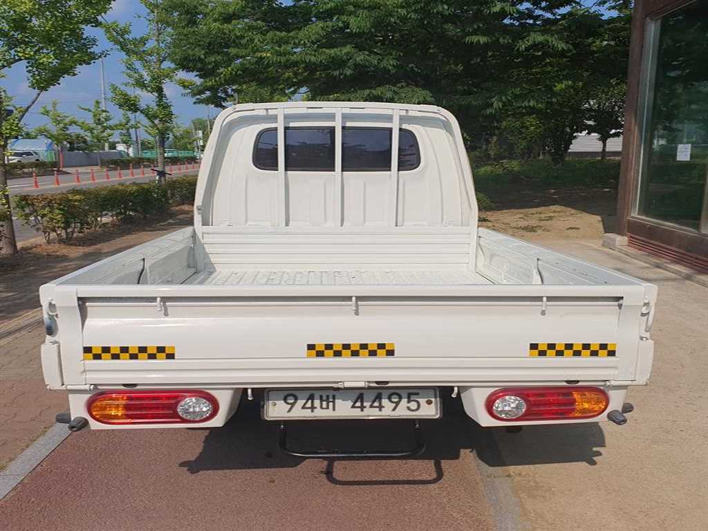 Small Truck Cargo (small) - Vista 5