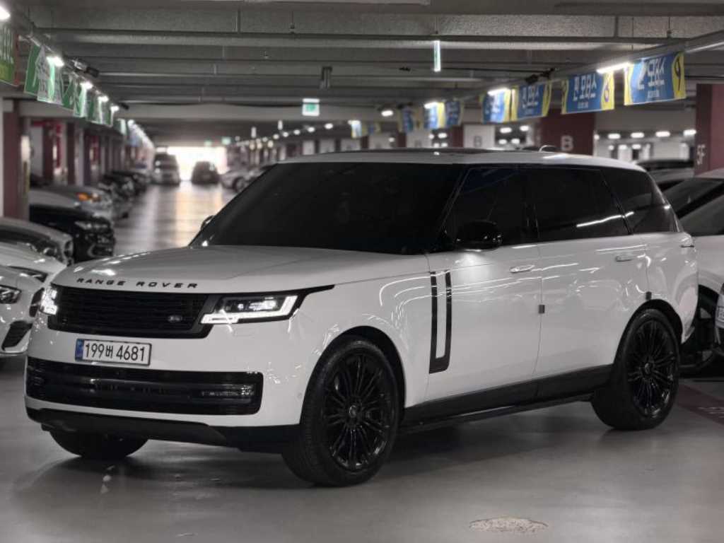 레인지로버 5세대 4.4 P530 LWB 오토바이오그래피 2025년식