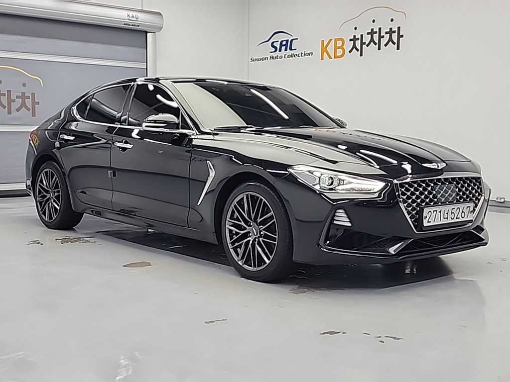 Genesis G70 - Vista 4