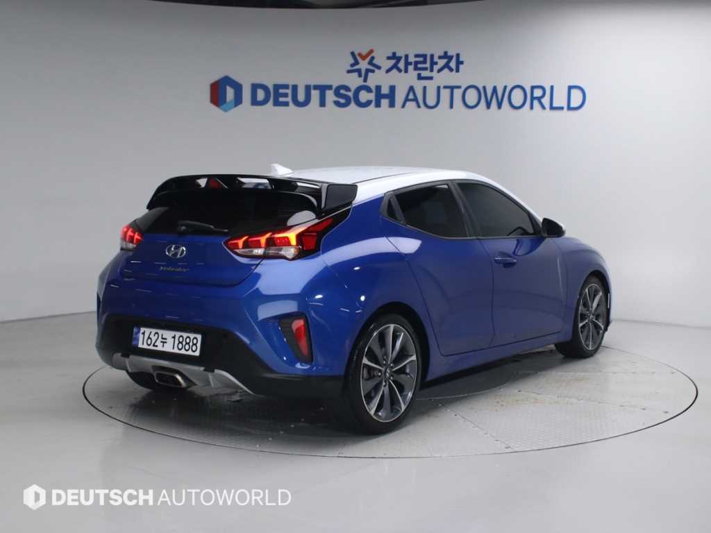 HYUNDAI Veloster - Vista 4