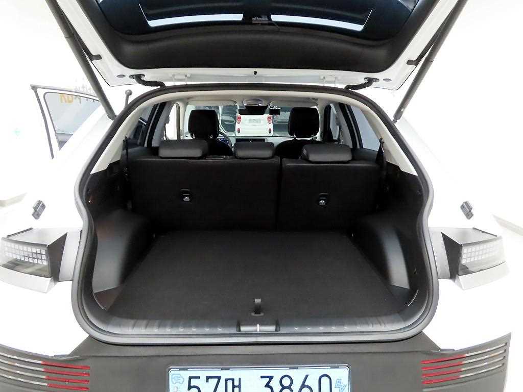 HYUNDAI Ioniq 5 - Vista 5