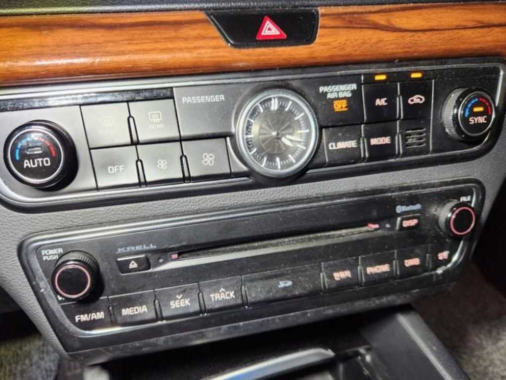 KIA K7 - Vista 5