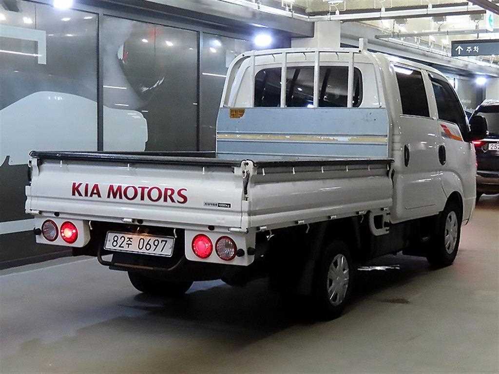 Small Truck Cargo (small) - Vista 4
