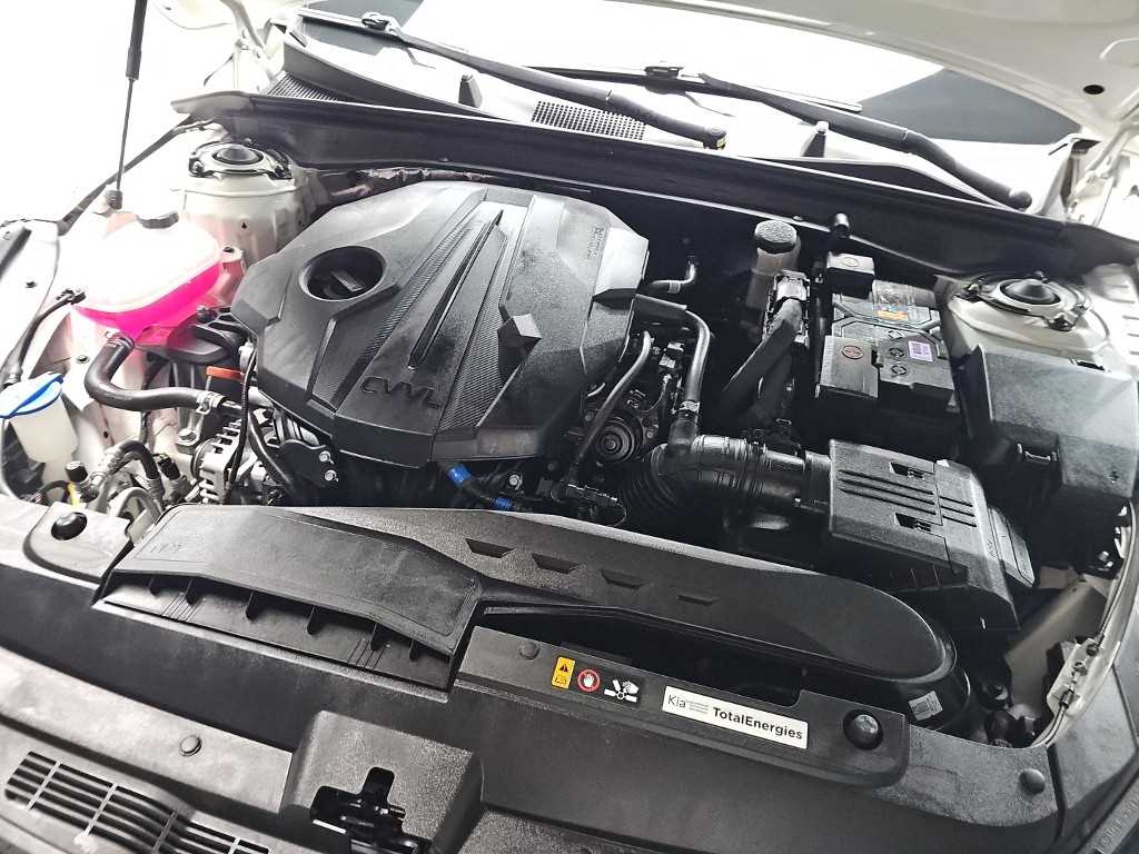 KIA K5 - Vista 5
