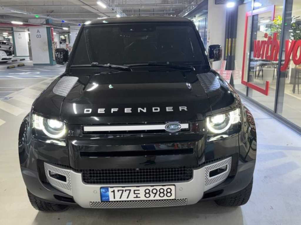 디펜더 (L663) 110 D250 SE 2022년식