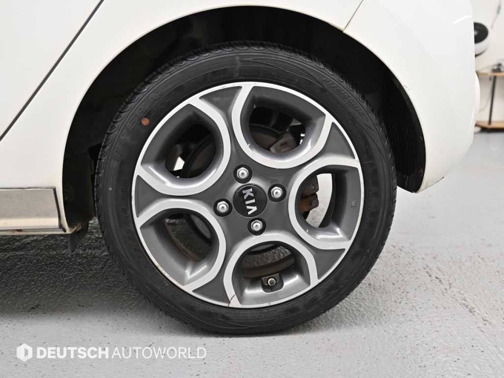 KIA Morning - Vista 5