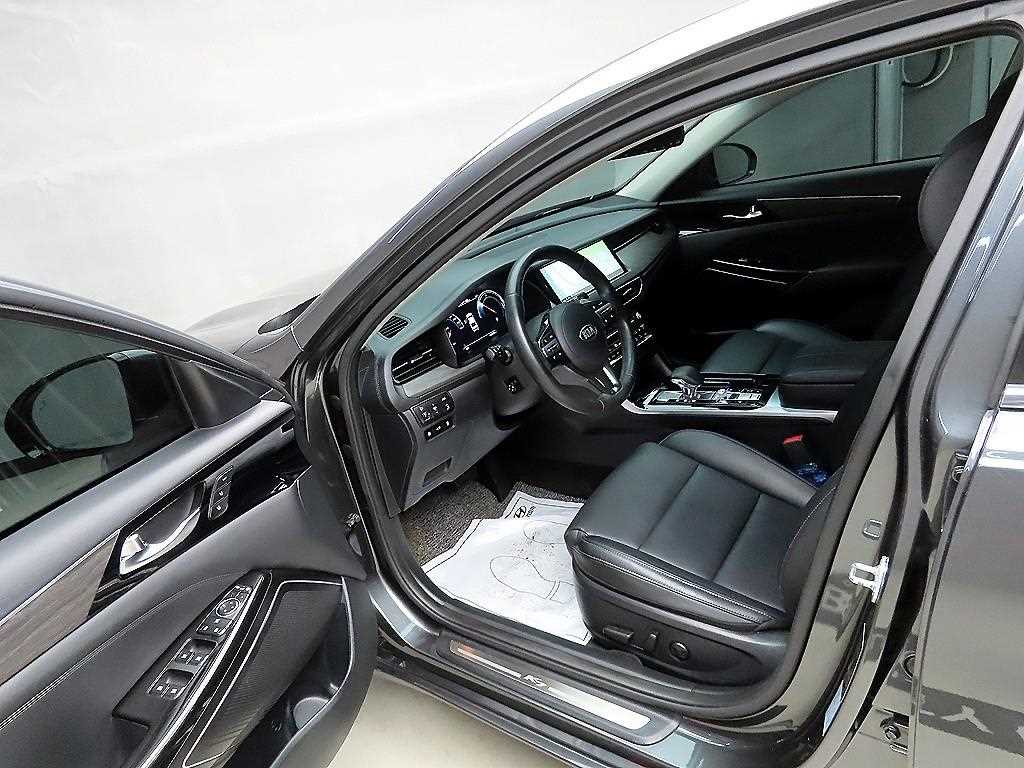 KIA K7 - Vista 5
