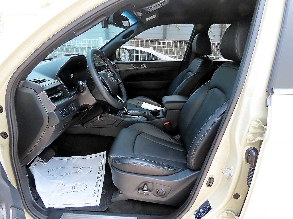 Ssangyong Musso - Vista 5